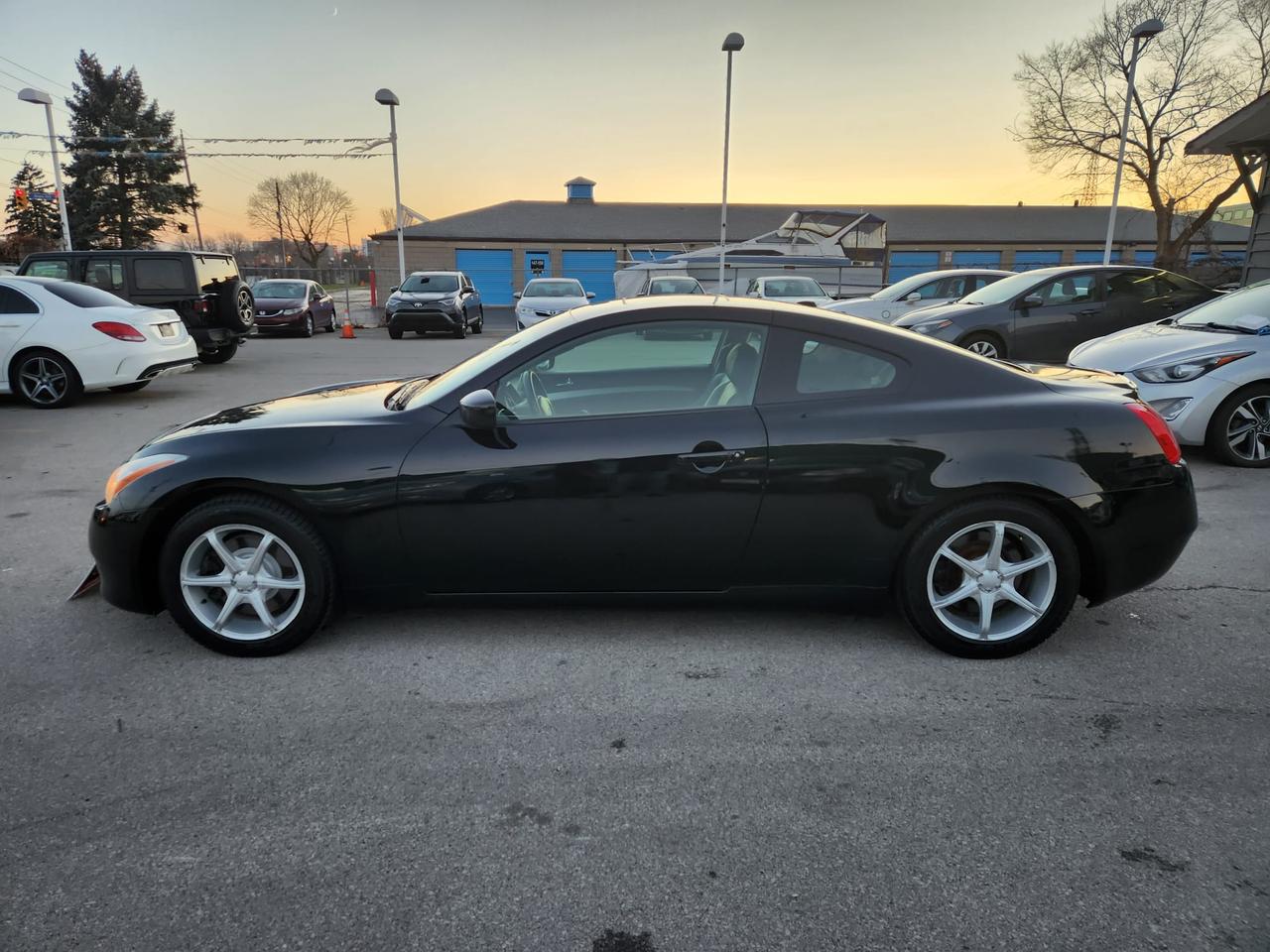 2008 Infiniti G37 Journey Photo