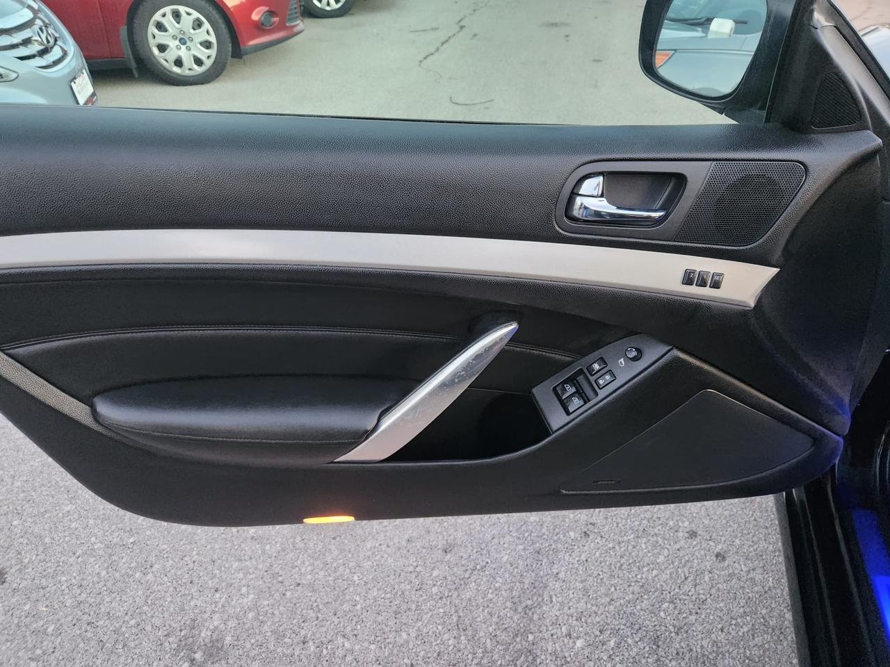 2008 Infiniti G37 Journey Photo