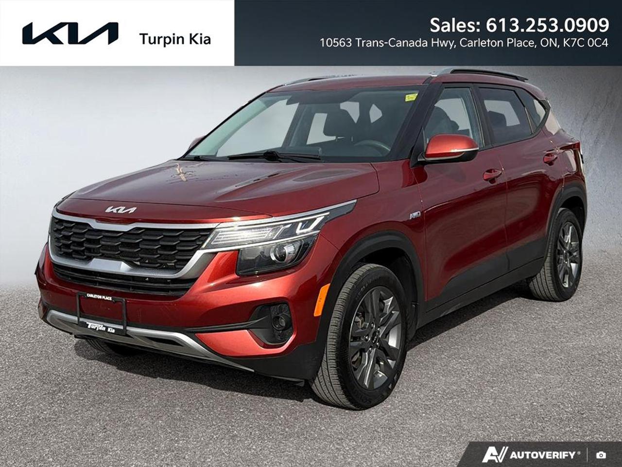 2023 Kia Seltos LX AWD Photo0