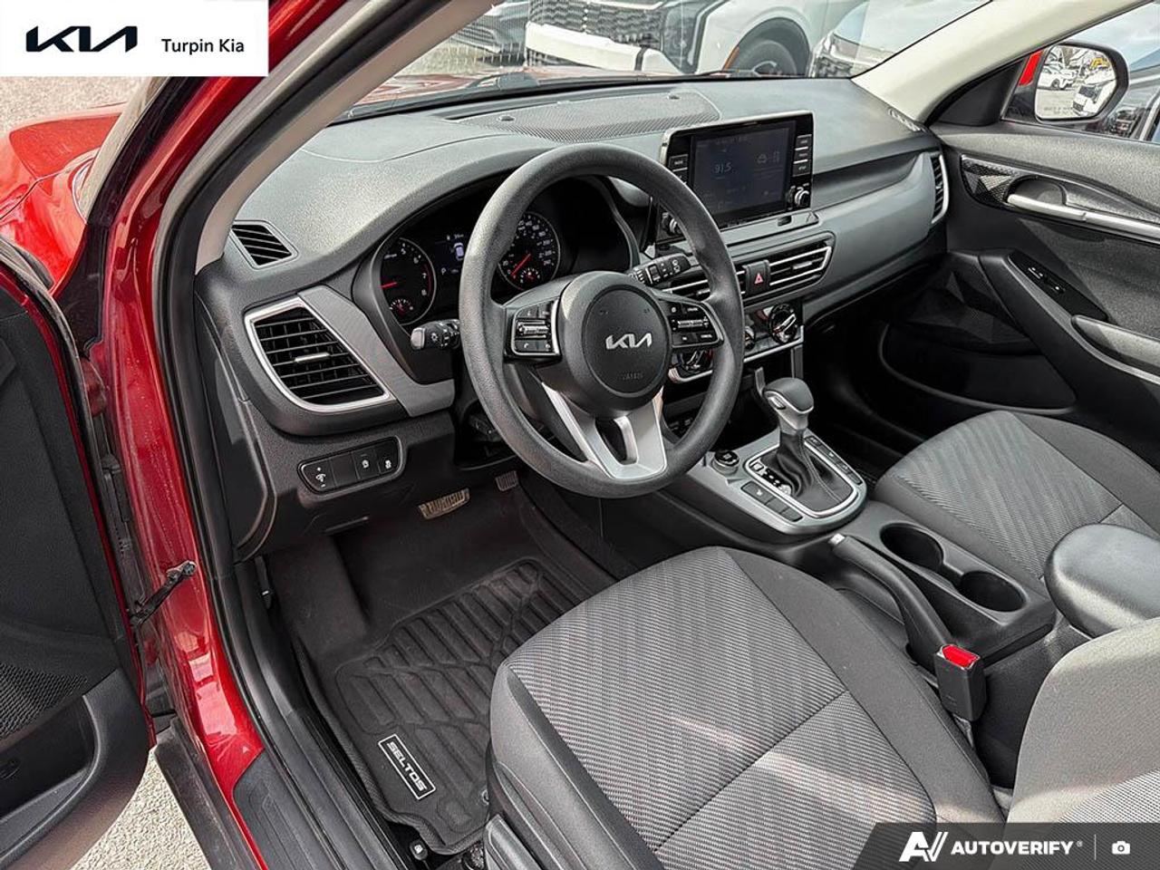 2023 Kia Seltos LX AWD Photo
