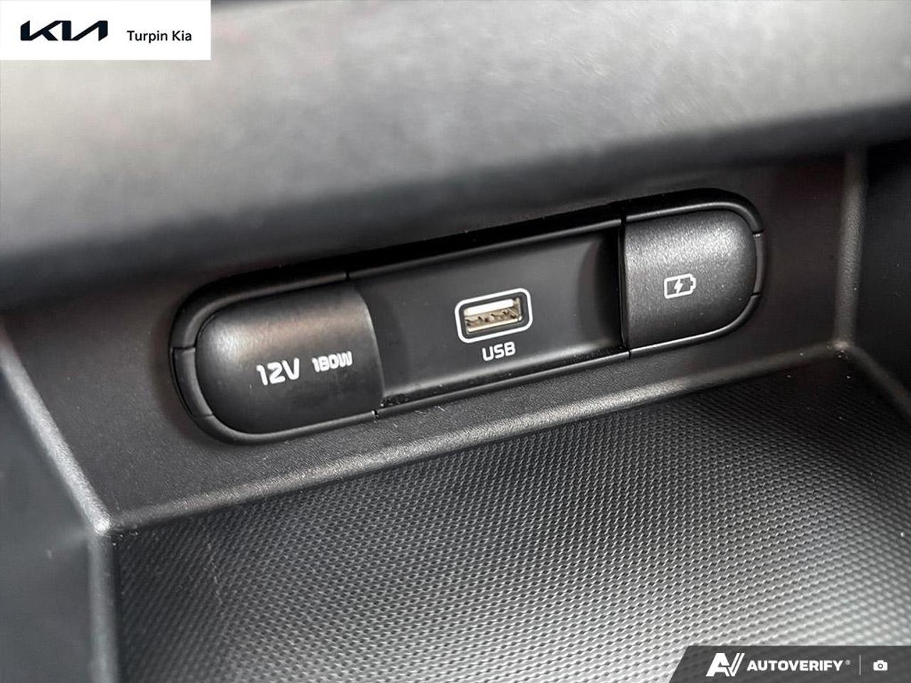 2023 Kia Seltos LX AWD Photo