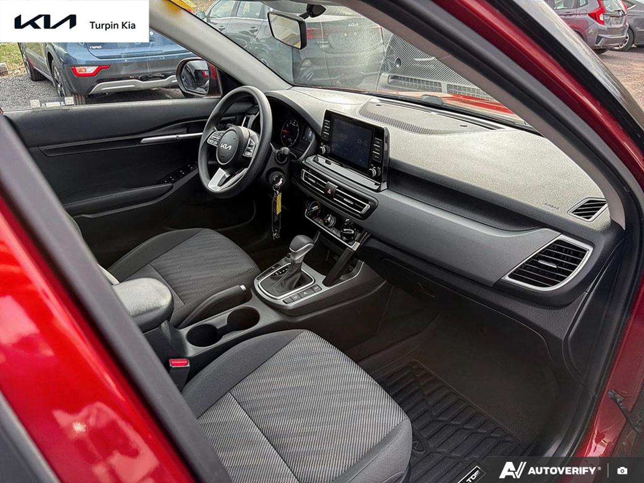 2023 Kia Seltos LX AWD Photo