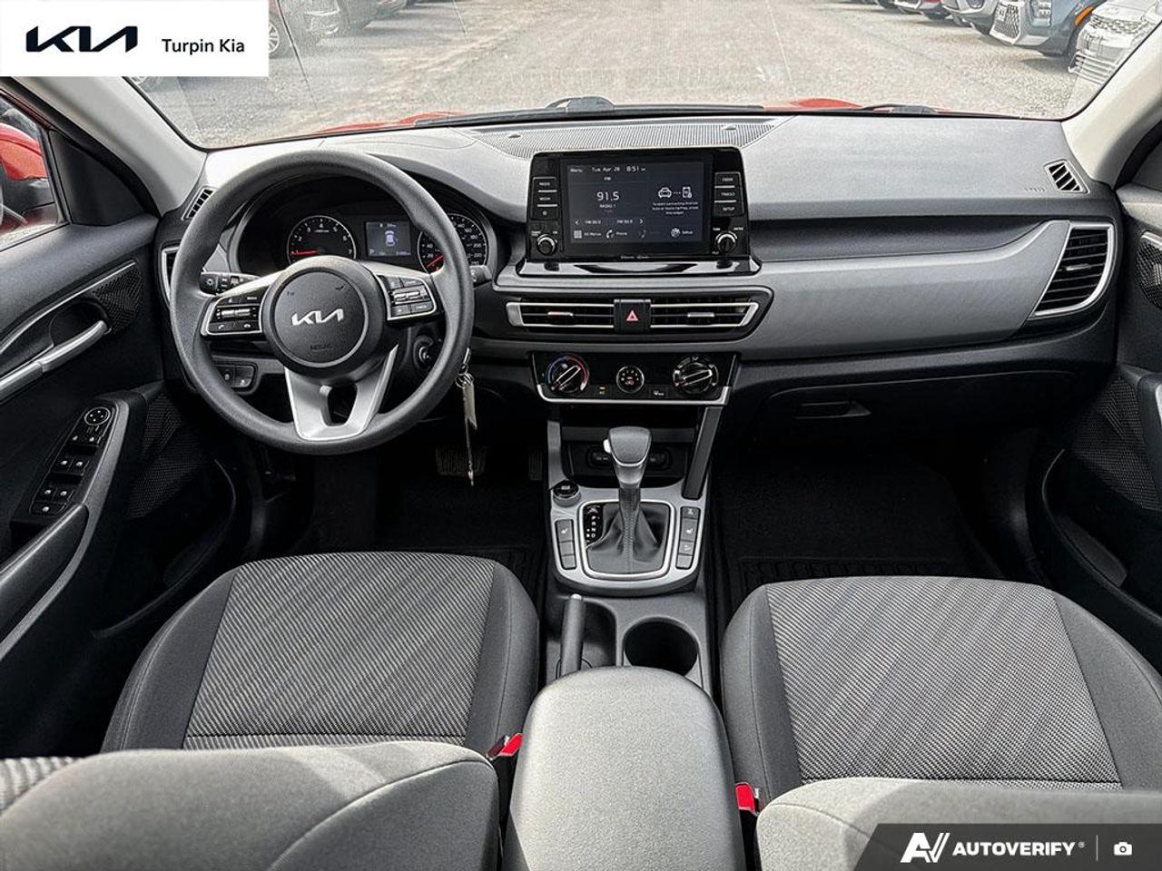 2023 Kia Seltos LX AWD Photo