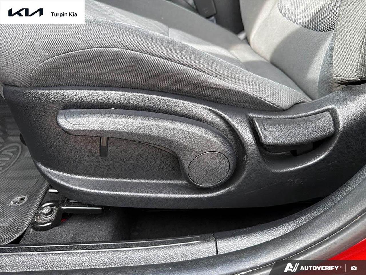 2023 Kia Seltos LX AWD Photo