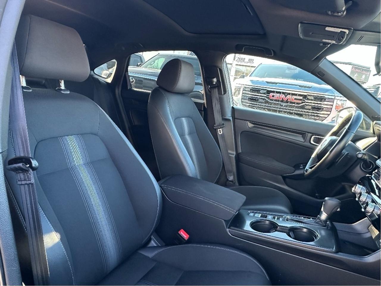 2024 Honda Civic Sport Photo