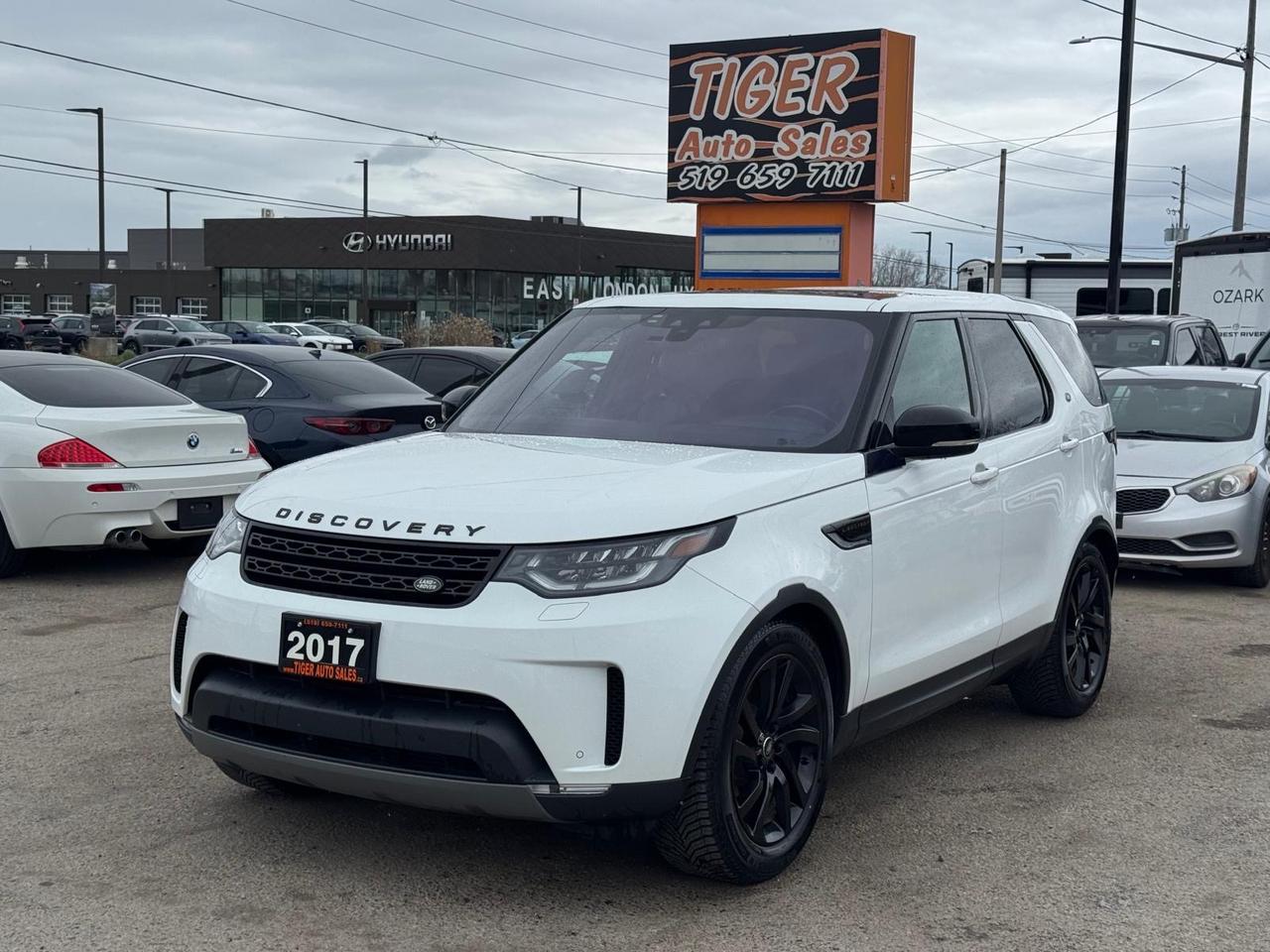 2017 Land Rover Discovery HSE, 7 PASSENGER, WELL SERVICED, LOADED, CERT - Photo #1