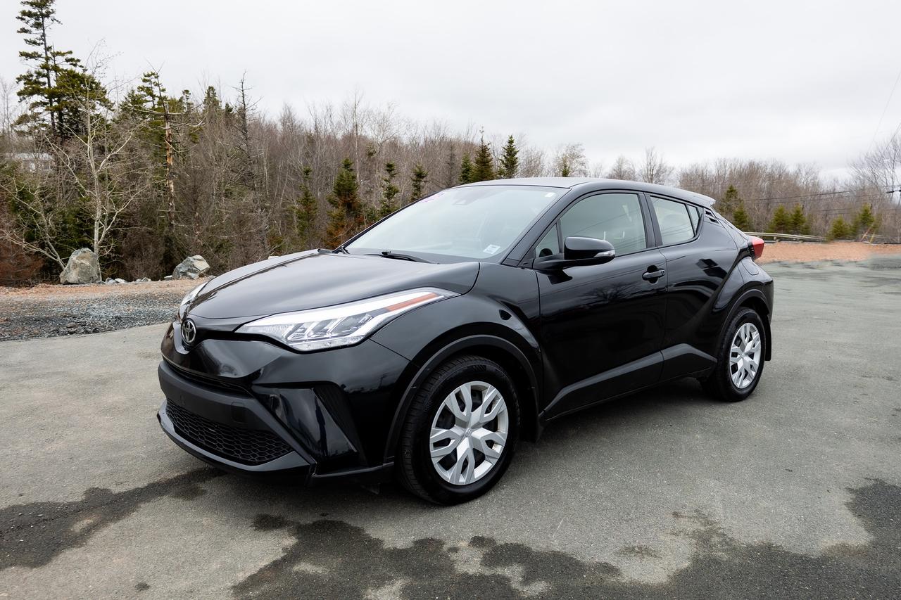 2022 Toyota C-HR LE