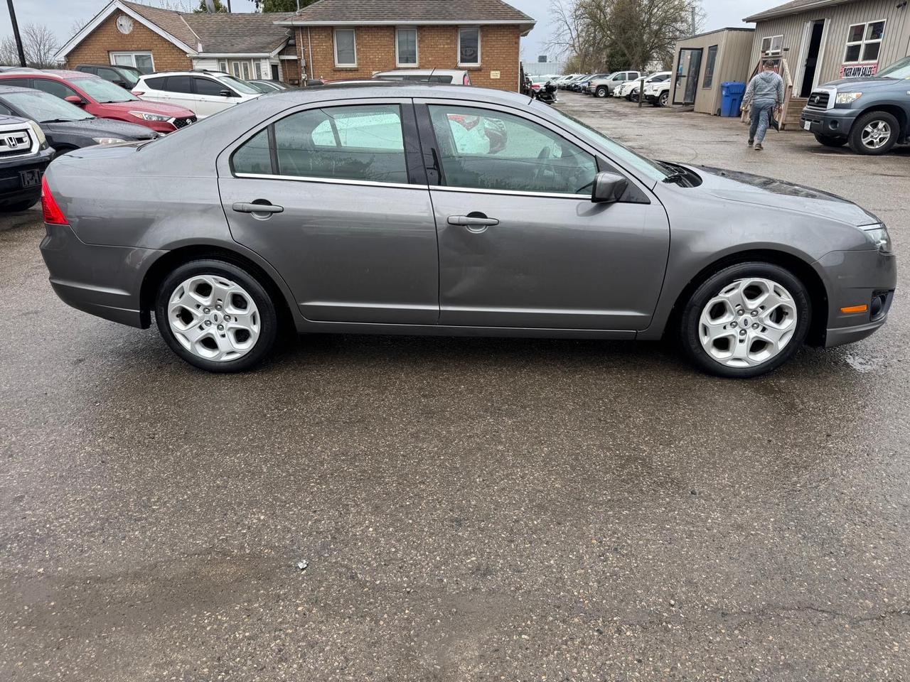 2010 Ford Fusion SE, AUTO, 4 CYL, ONLY 45,000KMS, ALLOYS, CERTIFIED Photo