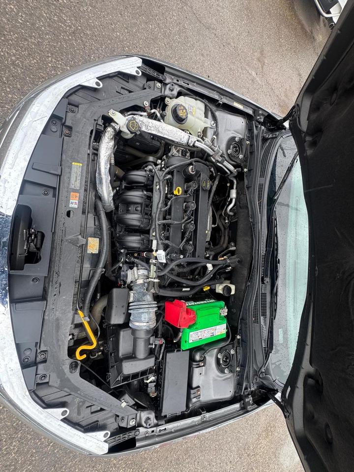 2010 Ford Fusion SE, AUTO, 4 CYL, ONLY 45,000KMS, ALLOYS, CERTIFIED Photo