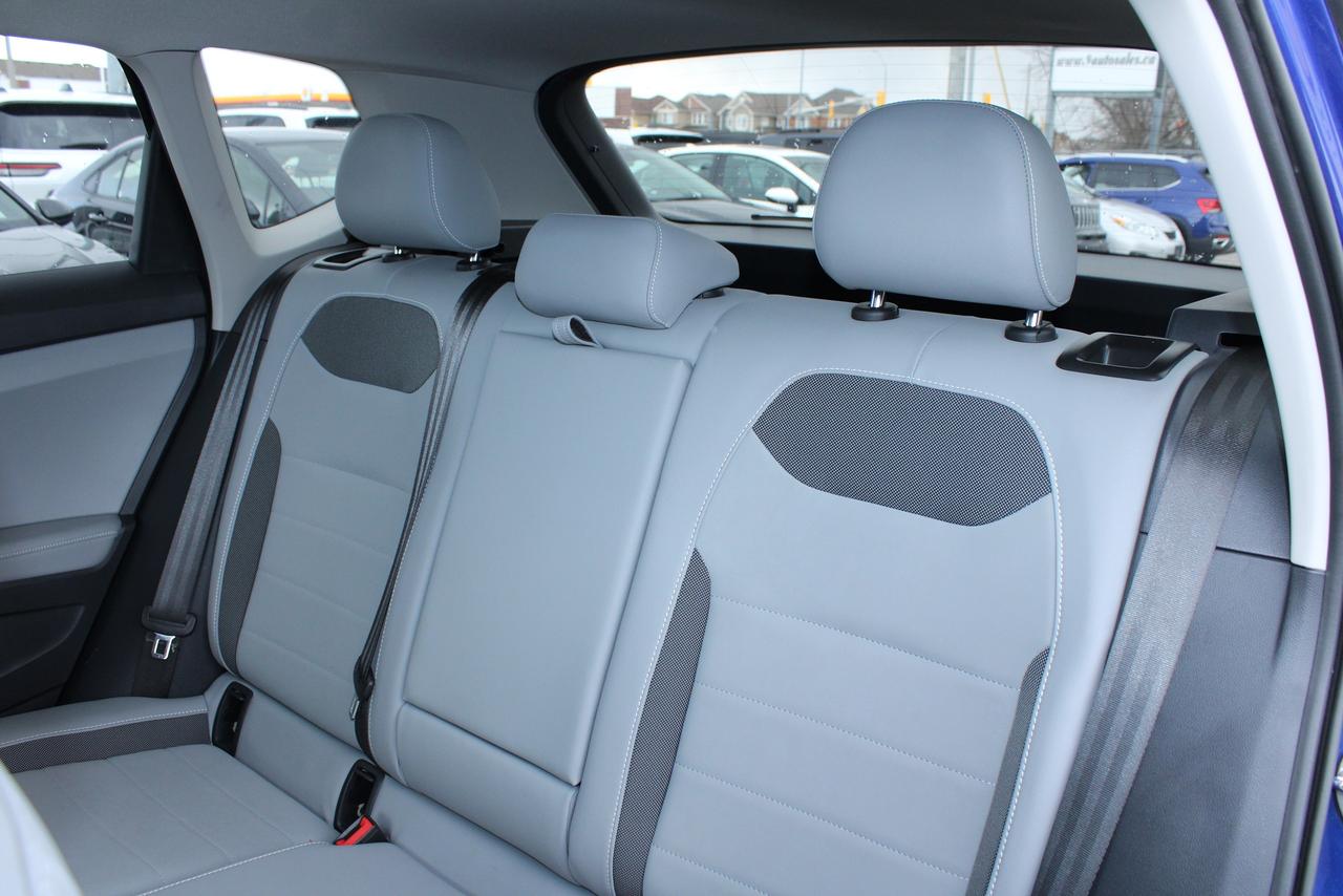 2024 Volkswagen Taos Comfortline Photo