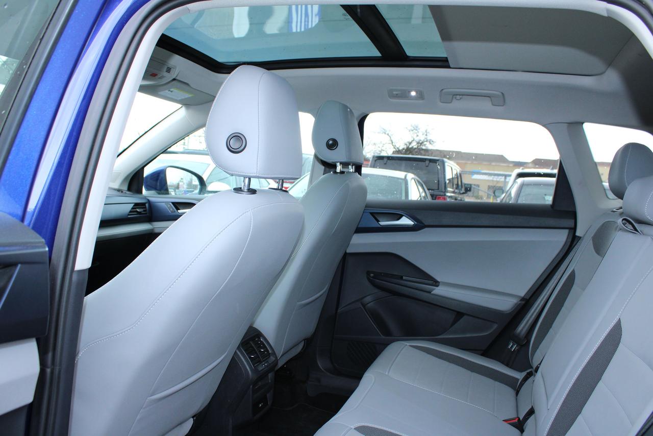 2024 Volkswagen Taos Comfortline Photo