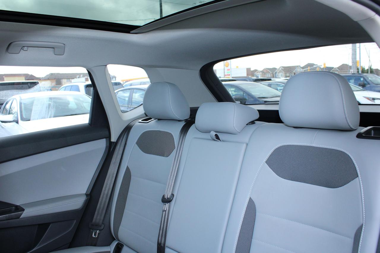 2024 Volkswagen Taos Comfortline Photo