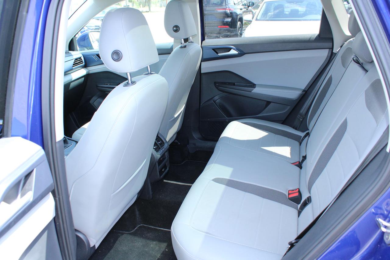 2024 Volkswagen Taos Comfortline Photo