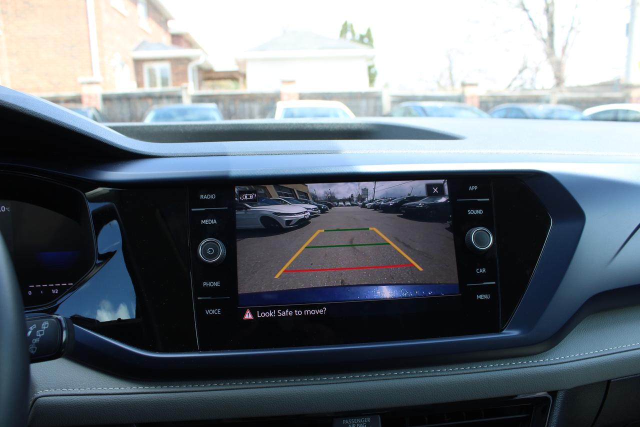 2024 Volkswagen Taos Comfortline Photo