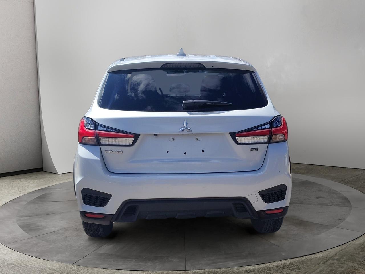 2024 Mitsubishi RVR SE Photo