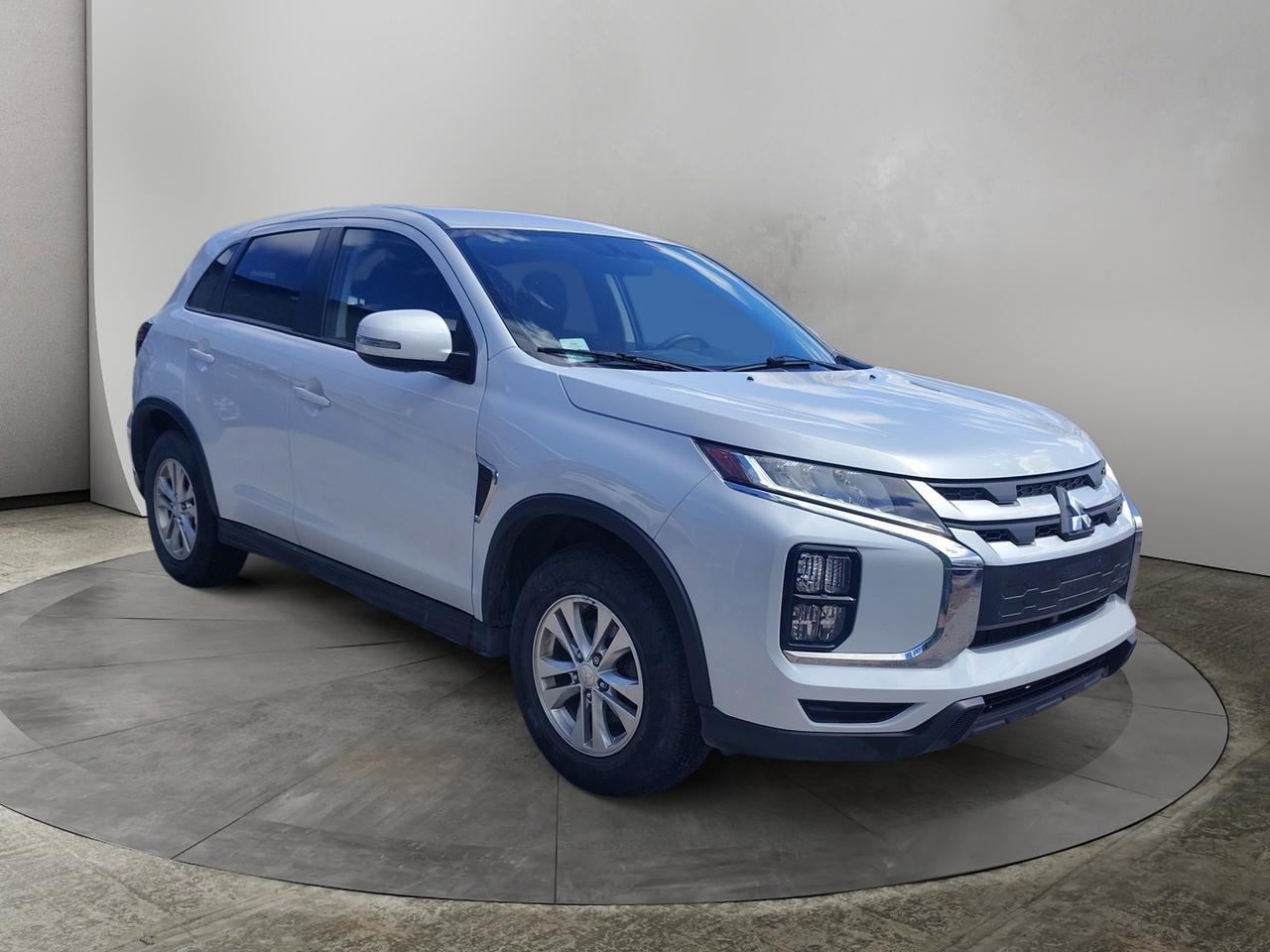 2024 Mitsubishi RVR SE Photo
