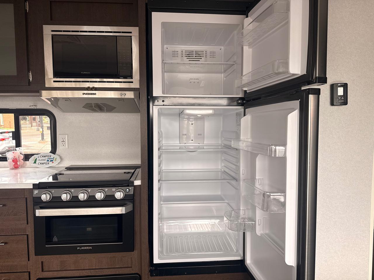 2019 Forest River SALEM 30KQBSS  TRAVEL TRAILER SALEM TOWABLES; CLEAN WELL KEPT; FINANACEABLE Photo