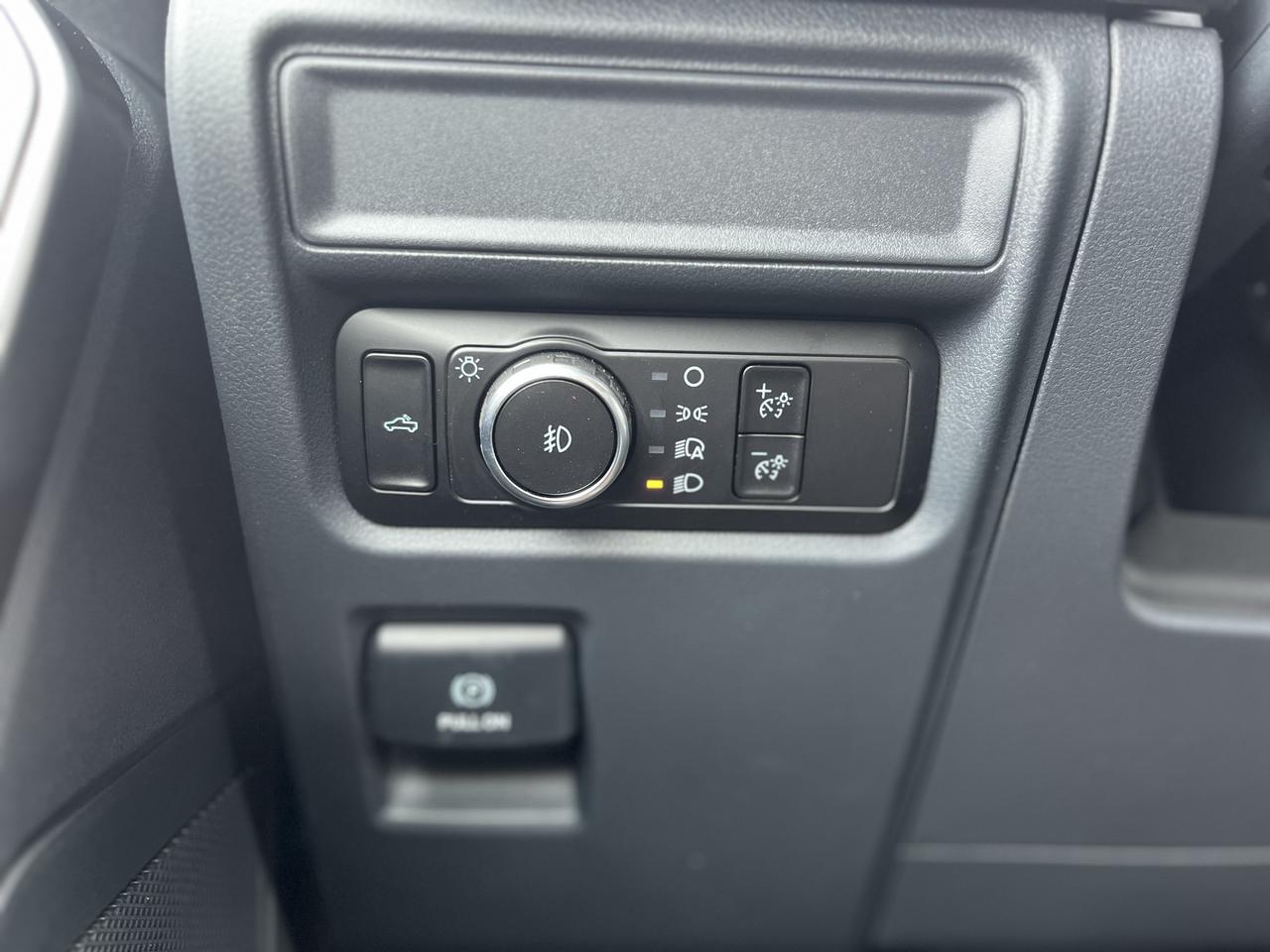 2026 Ford F-150 STX 4WD SuperCrew 5.5' Box Photo3