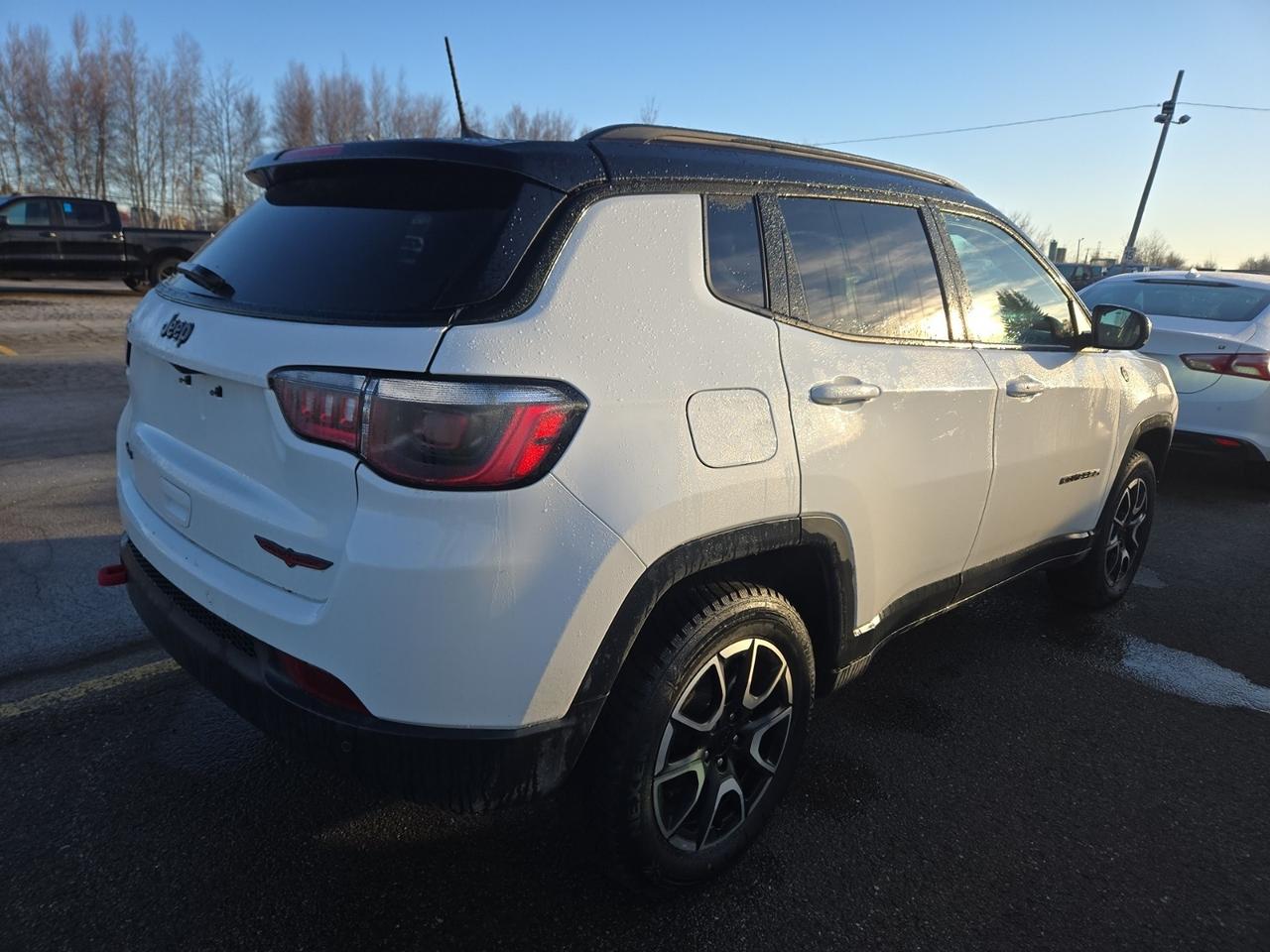 2024 Jeep Compass Trailhawk Photo