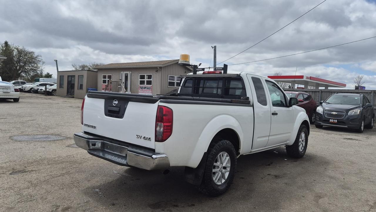 2015 Nissan Frontier SV, EXT CAB, 4X4, AUTO, V6, ALLOYS, CERTIFIED Photo