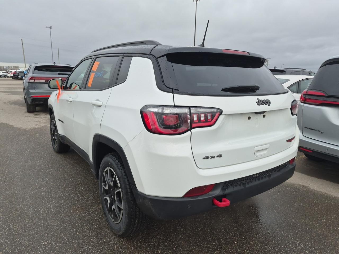 2024 Jeep Compass Trailhawk Photo