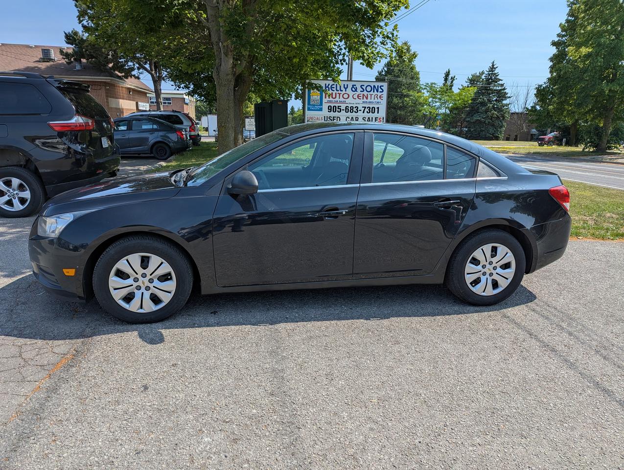 2012 Chevrolet Cruze "Gas MISER" certified + FREE 6M warranty Photo
