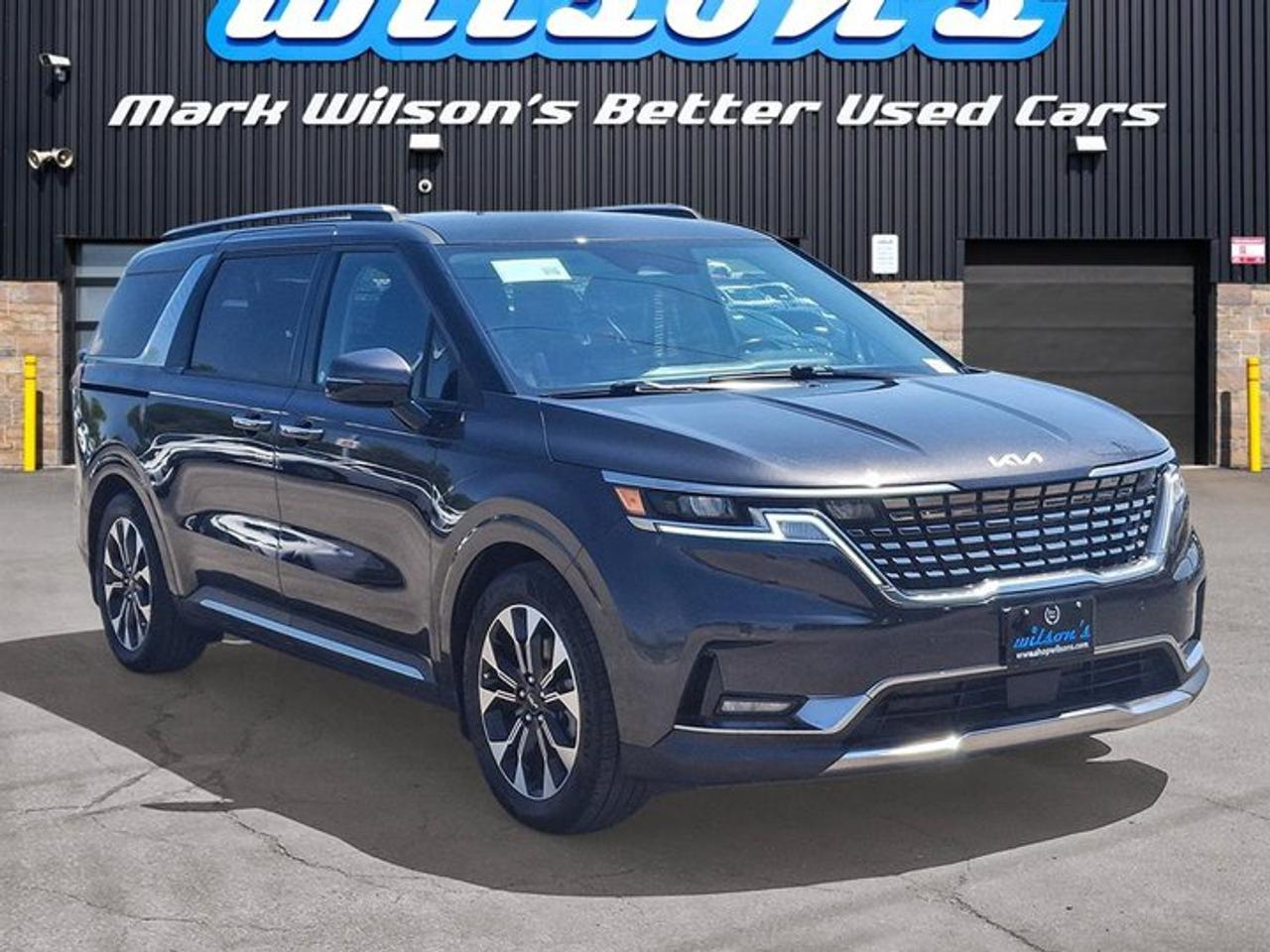 2024 Kia Carnival EX | Leather | Smart Cruise | Heated Wheel + Seats | Power Sliding Doors | CarPlay + Android & More! Photo