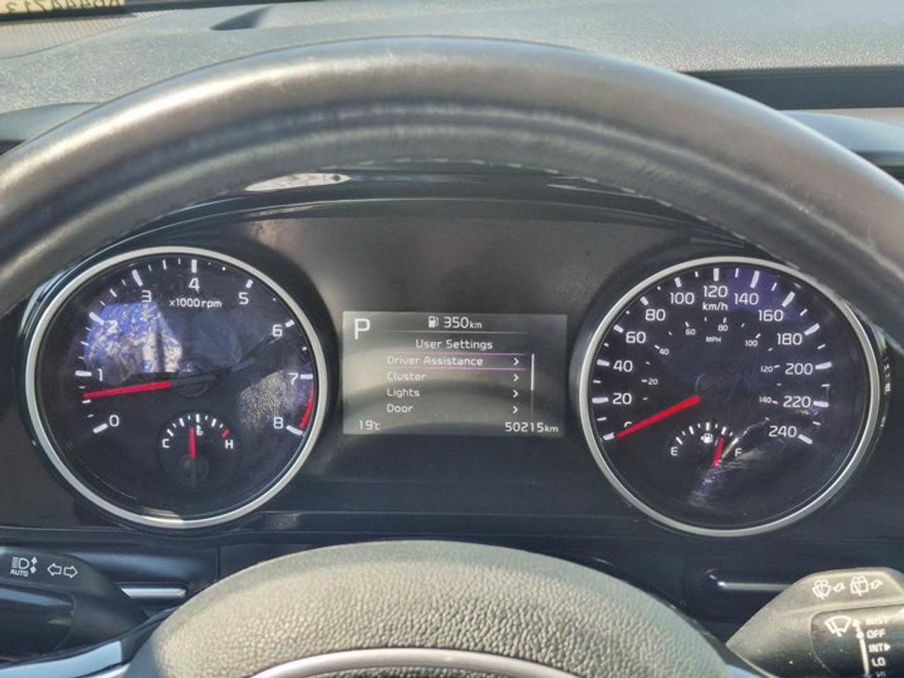 2024 Kia Carnival EX | Leather | Smart Cruise | Heated Wheel + Seats | Power Sliding Doors | CarPlay + Android & More! Photo
