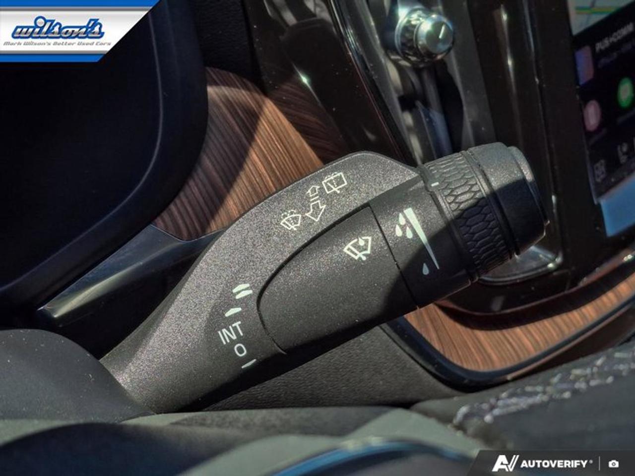2022 Volvo XC60 Recharge Inscription Expression AWD | Plug-in Hybrid | Leather | Sunroof | Nav | Heated Wheel & More ! Photo