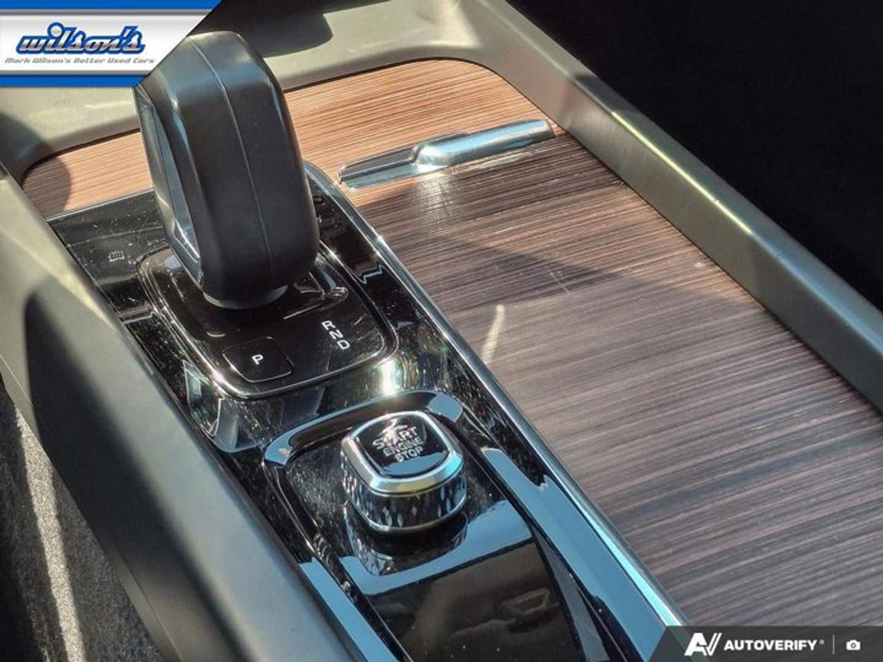 2022 Volvo XC60 Recharge Inscription Expression AWD | Plug-in Hybrid | Leather | Sunroof | Nav | Heated Wheel & More ! Photo