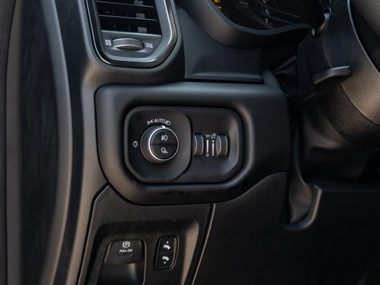 2026 RAM 1500 SPORT Photo