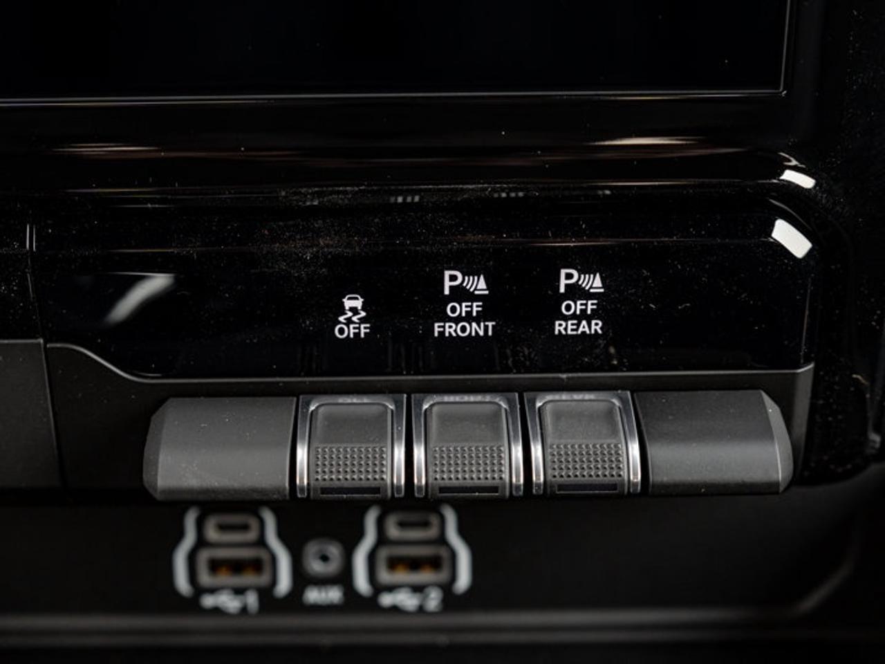 2026 RAM 1500 SPORT Photo