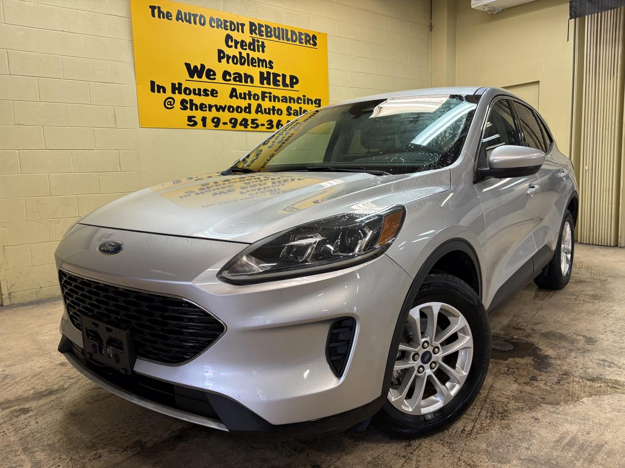 Used 2020 Ford Escape SE for sale in Windsor, ON