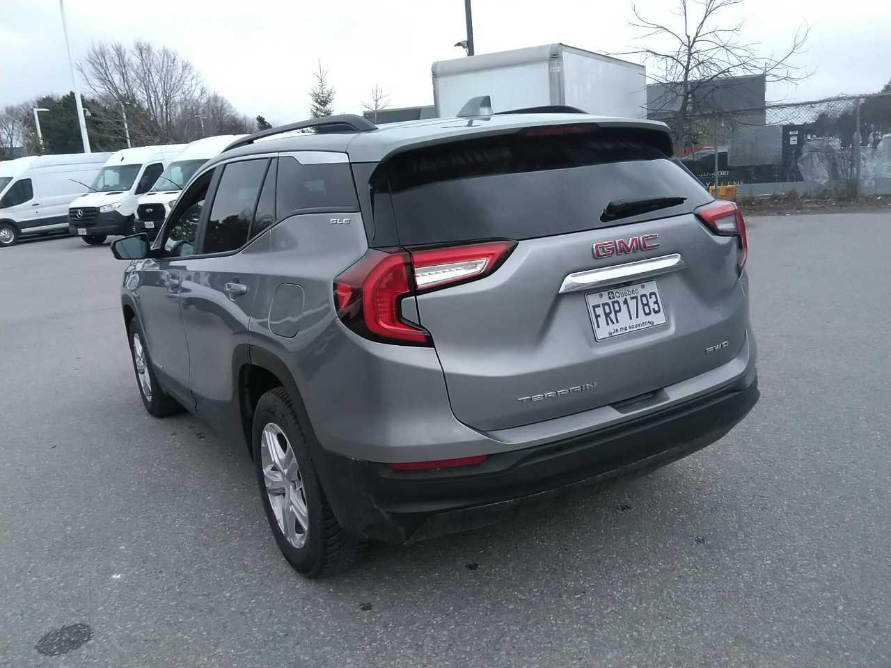 2024 GMC Terrain SLE Photo