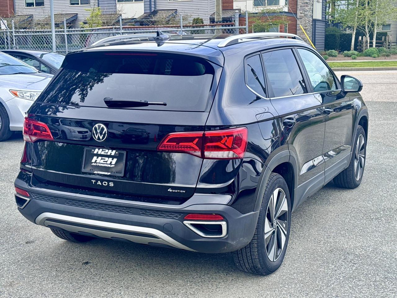 2024 Volkswagen Taos FINANCING AVAILABLE Photo5