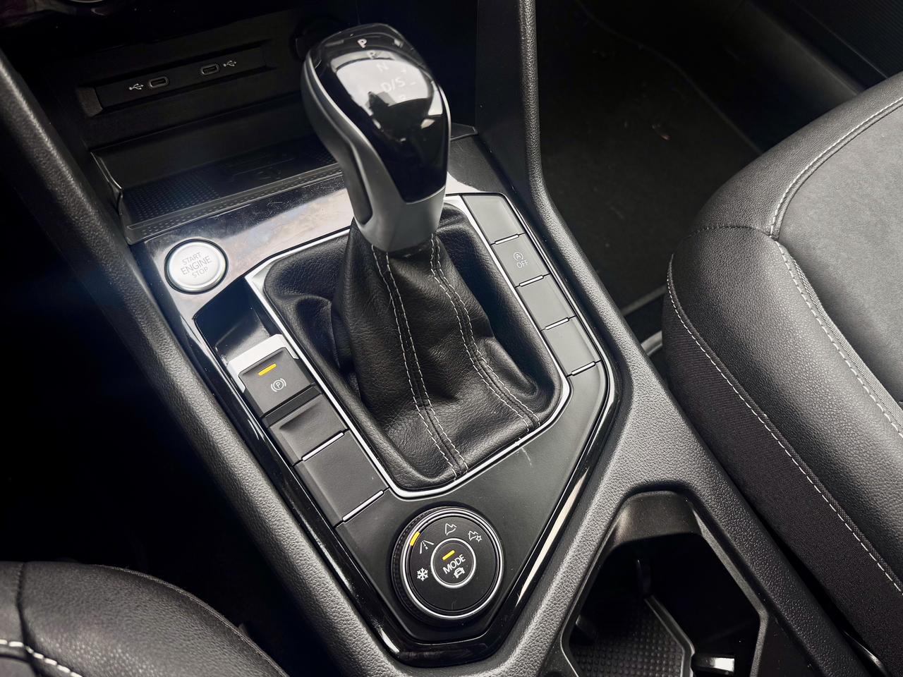 2024 Volkswagen Taos FINANCING AVAILABLE Photo12