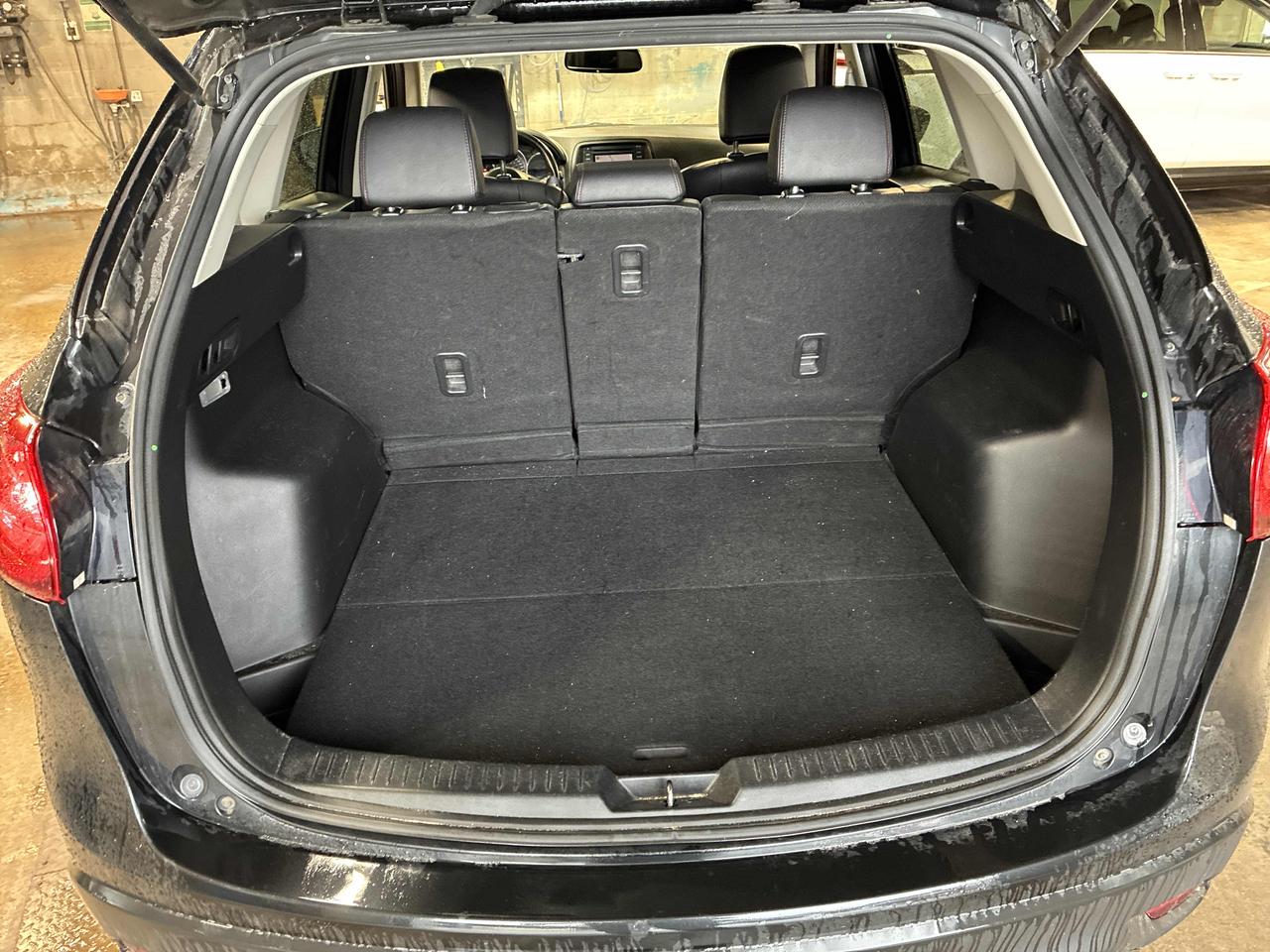 2013 Mazda CX-5 AWD 4dr Auto GT Clean CarFax Finance Trade-ins OK! Photo