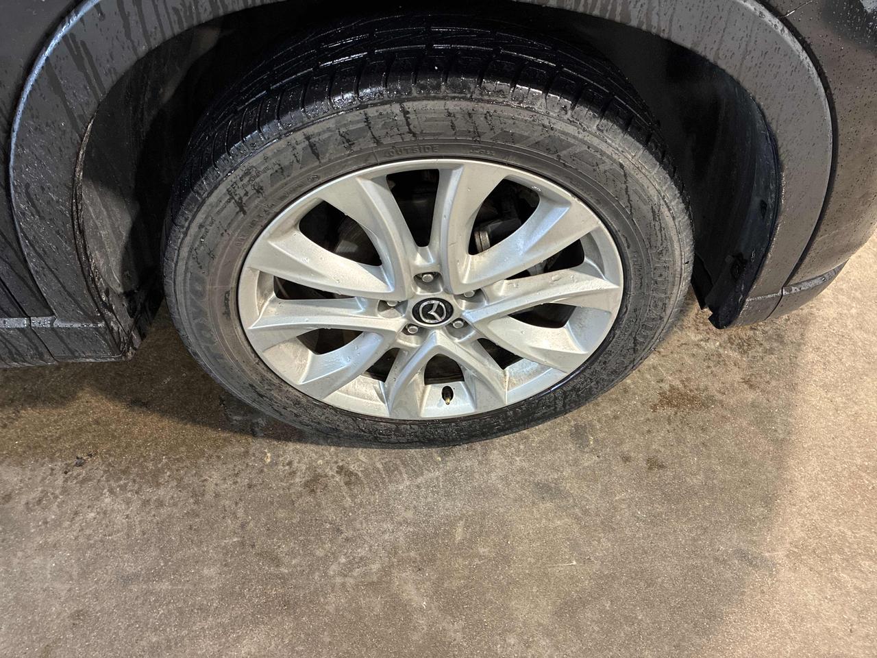 2013 Mazda CX-5 AWD 4dr Auto GT Clean CarFax Finance Trade-ins OK! Photo