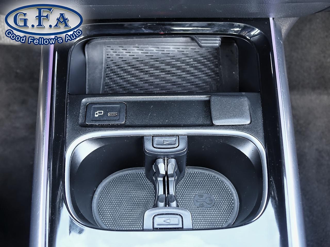 2023 Mercedes-Benz GLA 4MATIC, PANORAMIC ROOF, LEATHER SEATS, NAVIGATION, Photo