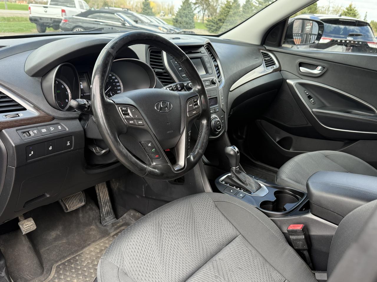 2017 Hyundai Santa Fe Sport Premium | AWD | Backup Camera | Heated Seats Photo