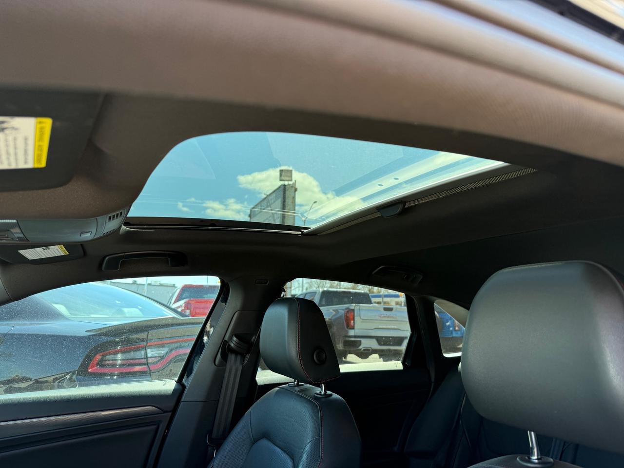 2020 Volkswagen Jetta GLI MANUAL! NAV! Sunroof! Leather! Photo