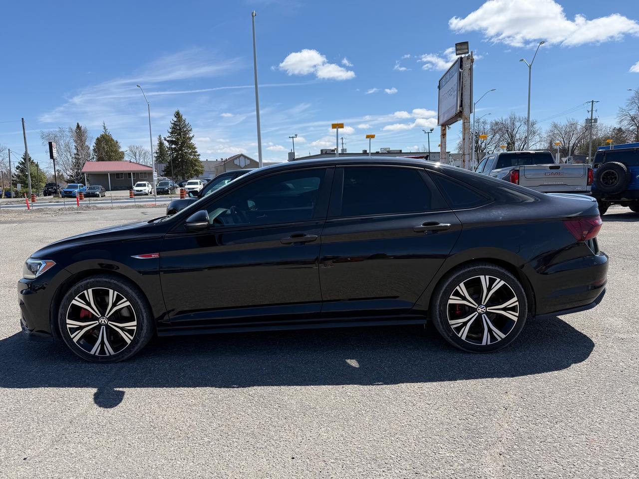 2020 Volkswagen Jetta GLI MANUAL! NAV! Sunroof! Leather! Photo