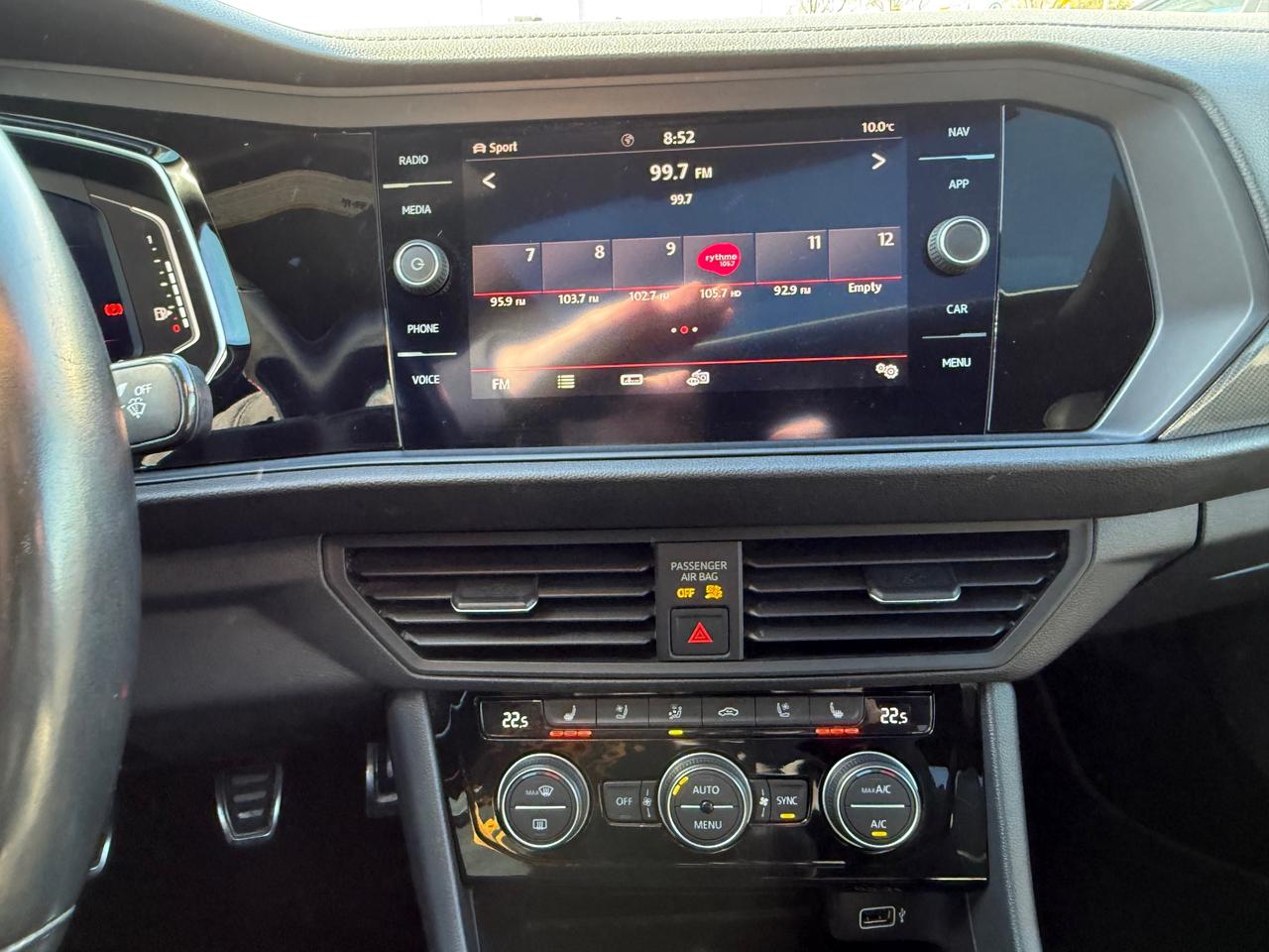 2020 Volkswagen Jetta GLI MANUAL! NAV! Sunroof! Leather! Photo
