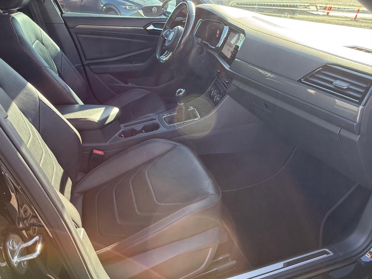 2020 Volkswagen Jetta GLI MANUAL! NAV! Sunroof! Leather! Photo