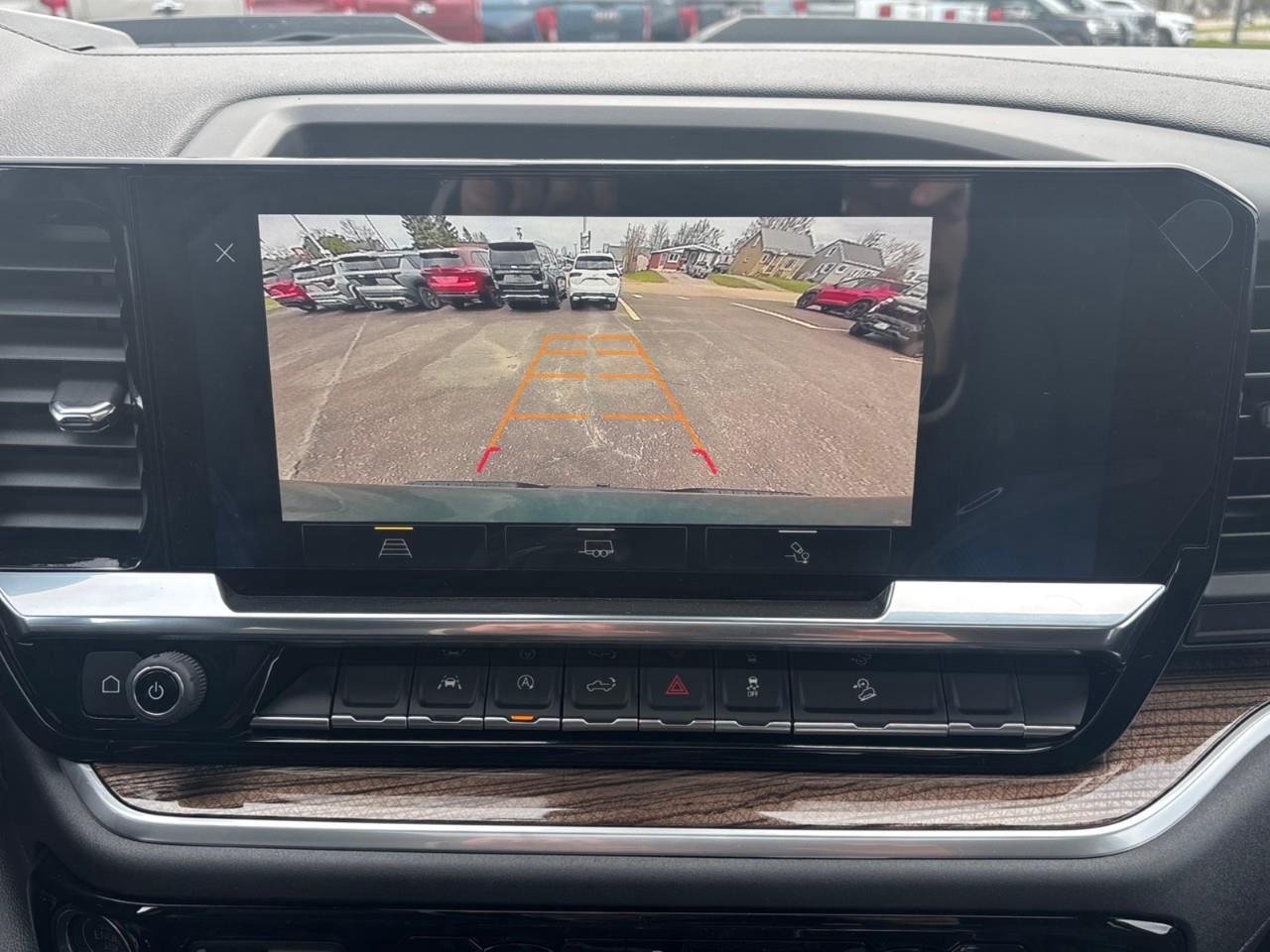 2026 Chevrolet Silverado 1500 LT Trail Boss New 5 Passenger Gas Powered V8 Crew Cab 4X4 Truck with 2 Factory Installed Lift, 6.6 Ft Pickup Box, Power Sunroof, Heated Front Seats, Heated Steering Wheel with a 13.4 Diagonal Touchscreen Radio with Photo