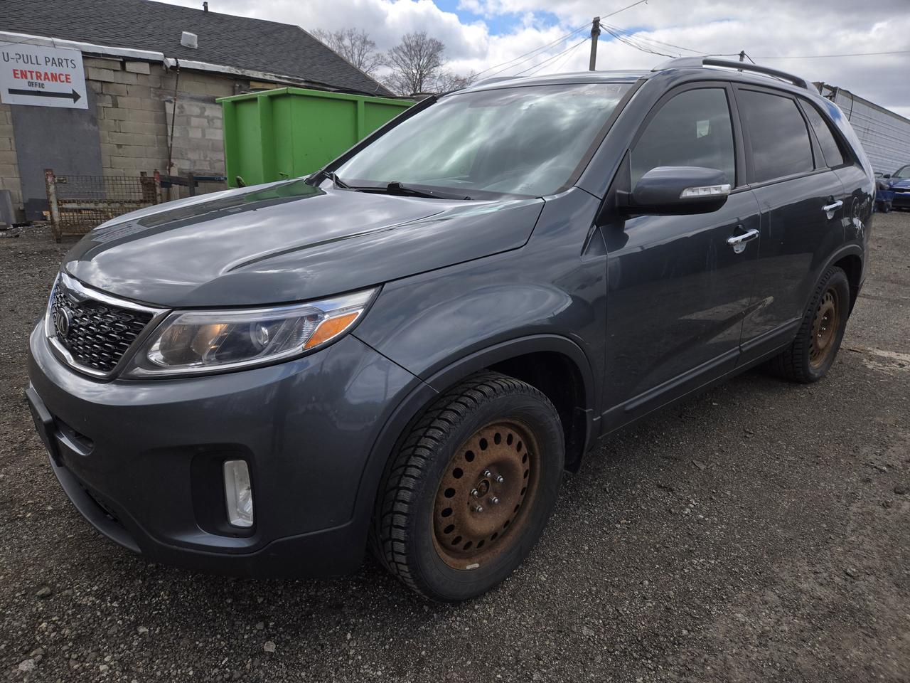 Used 2014 Kia Sorento LX for sale in North York, ON