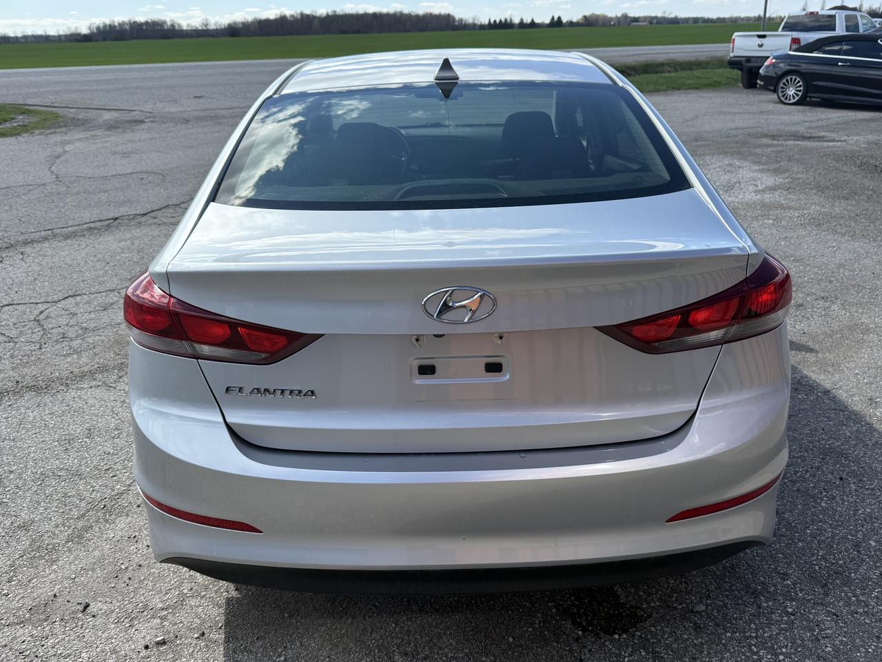 2018 Hyundai Elantra GL | Backup Camera | Heated Seats | Blindspot Photo3