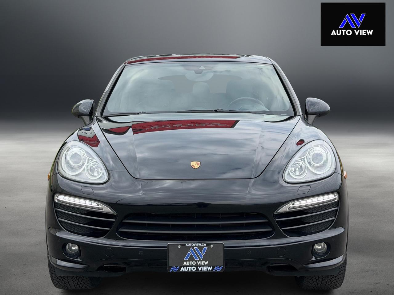 2014 Porsche Cayenne 3.6L V6 **CLEAN CARFAX** Photo2