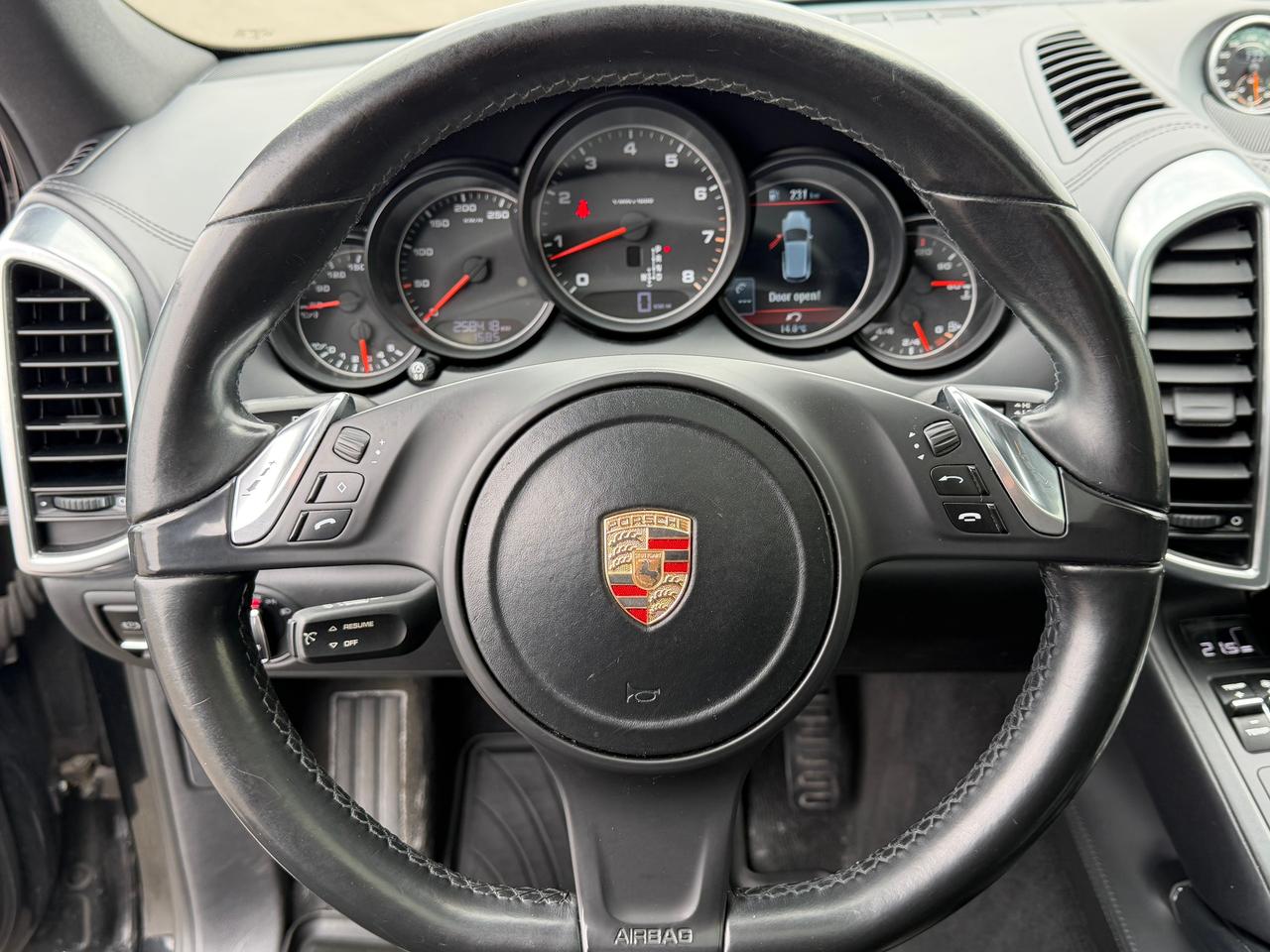 2014 Porsche Cayenne 3.6L V6 **CLEAN CARFAX** Photo