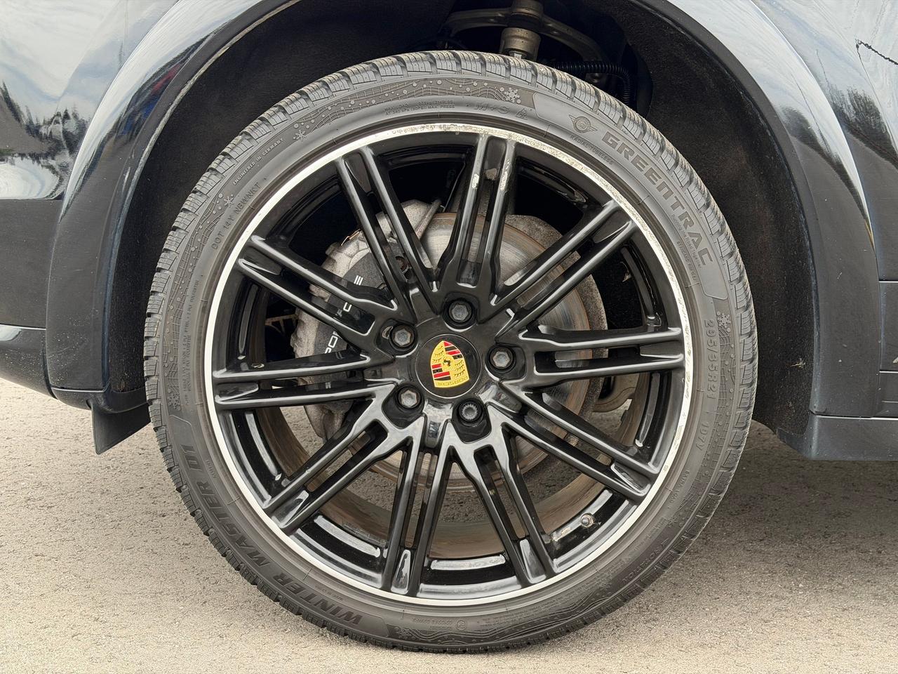 2014 Porsche Cayenne 3.6L V6 **CLEAN CARFAX** Photo